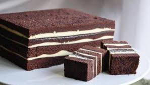 Kek ni boleh dikatakan sangat mudah sebab hanya menampilkan tiga lapisan besar.jadi sesuai la bagi mereka yang nak mencuba atau nak buat dalam waktu singkat. Resepi Kek Lapis Kukus Keju Brownies Resepi Bonda