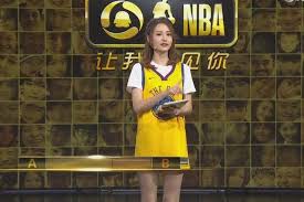 由微軟和騰訊共同研發的智能聊天機器人baby q和小冰批評中國共產黨「腐敗無能」，網友喊機器人 bbc中文曾分別向微軟和騰訊查詢，兩家公司都沒有就事件回應。 分析：凱麗（kerry allen），bbc媒體觀察部. è…¾è®¯å¥³ä¸»æ'­ å°ä¸ƒæžœç„¶ç©¿ä¸Šå‹‡å£«çš„çƒè¡£æœ€å…»çœ¼ ç½'å‹ å°ä¸ƒæœ€ç¾Ž é›ªèŠ±æ–°é—»