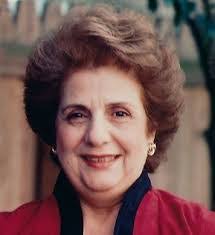 Ellie Turpin's Instagram, Twitter & Facebook