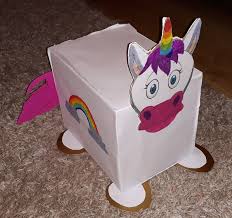 Om te beginnen, klik hierboven op kies een knutsel en zoek een leuke uit om te gaan maken. Surprise Maken Sinterklaas Zwembad Turnzaal Paard Unicorn Etc