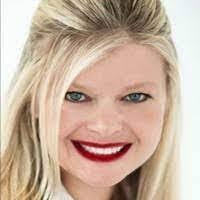 Natasha Wratten's Instagram, Twitter & Facebook