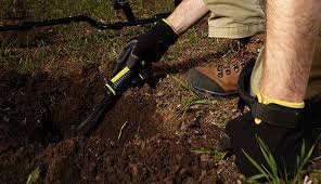 The choice of pinpointer you use will depend very much on the type of area we have now reached the end of our article for the best metal detector pinpointer, i hope this guide has provided you with enough information to help. 5 Best Pinpointer Metal Detectors In 2021 Tested And Reviewed By Water Enthusiasts Globo Surf