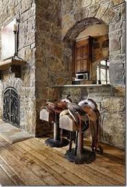 Rustic Western Saddle Bar Stools Timeless Staple Of Western Home Decorating They Never Go Out Of Style Styli Western Homes Western Home Decor Rustic House