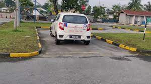 Maybe you would like to learn more about one of these? Cara Memandu Kereta Manual Selekoh Z Di Litar