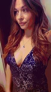 Anita Thon's Instagram, Twitter & Facebook