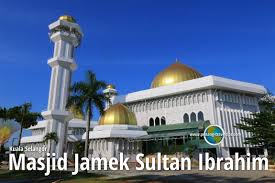 Pemikiran dan idea yang tersaji dalam buku ini adalah. Masjid Jamek Sultan Ibrahim Kuala Selangor