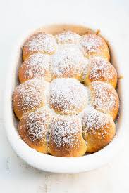 Rohrnudeln Mit Vanillesauce Vanillesauce Dampfnudeln Rezept Und Dampfnudeln