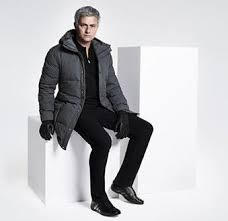 Jan 29, 2017 · the last time gq caught up with jose mourinho we accompanied him on a private jet to the edge of the arctic circle for a spot of ice driving. How To Dress Like Jose Mourinho Jose Mourinho Winter Jackets Dresses