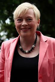 Angela Eagle vows to 'save' Labour Party as she launches Corbyn leadership  challenge