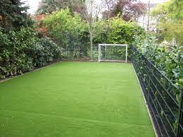 Kein laie kann erkennen, was in der pappe steckt, die er im garten verteilt. Fussballrasen Fur Privaten Garten Sport Tartemann Gmbh