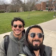 Jennifer Seratt's Instagram, Twitter & Facebook