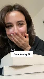 Dark fantasy romance obsession incoming… #booktok #bookrecommendations  #ravenkennedy