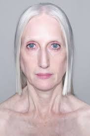 Fern Gray's Instagram, Twitter & Facebook