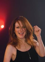 Girlfriend with a double sided dildo. Julianne Moore Julianne Moore Messy Hairstyles Stunning Redhead