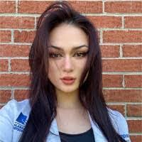 Yasmine Mitchell's Instagram, Twitter & Facebook