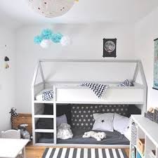 ikea hack hausbett zum 6 bloggeburtstag blick7 hausbett kleinkind zimmer kinderschlafzimmer