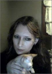 Lisa Fehr's Instagram, Twitter & Facebook