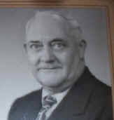 Thomas Valk's Instagram, Twitter & Facebook