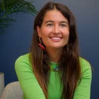 300+ 'Naß' profiles