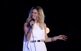 Check out full gallery with 663 pictures of joss stone. 06rc Jpmuql7fm