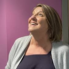 Grace Mannion's Instagram, Twitter & Facebook