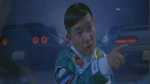 杜汶澤 （chapman to），原名吳卓彰，在 香港 出生， 香港 演員。 杜汶澤小學就讀於拔萃小學，中學就讀於拔萃男書院。當他還是裝修工人的時候，1994年由製作人發掘加入 亞洲電視 ，憑拍攝劇集《我和殭屍有個約會》打出名堂。 åˆå¤œå ´ æœæ±¶æ¾¤é‡'å¥é€£é€£æˆ é ­æ–‡å­—d éˆé­‚å¯æƒœç„¡ç·£æ‹çºŒé›† é¦™æ¸¯01 é›»å½±