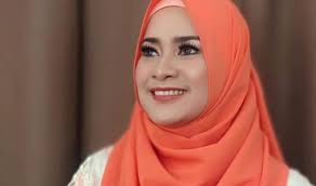 Jangan lupa biar gak ketinggalan upload dari kita, ingat buat like Ikke Nurjanah Akan Resmikan Sedang In Indonesiainside Id