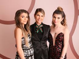 While in high school, giannulli began a social media career on youtube and instagram; Lori Loughlin S Daughters Olivia Jade And Isabella Giannulli Are Reportedly Leaving Usc After College Admissions Scandal Teen Vogue