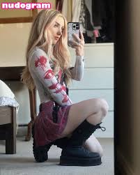 Sophie Burrell  sophieburrell  sophieburrell1 Nude Leaks OnlyFans Photo  55 - v2.0 | dvir.ru