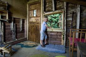 However there are a few less obvious things to consider. Tree House Design And Materials Howstuffworks