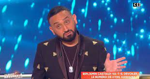 Cyril hanouna balance le numéro de téléphone de benjamin castaldi. Cyril Hanouna Un Ado Harcele Apres Qu Il Ait Donne Par Erreur Son Numero En Direct Purebreak