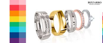 Es el deseo de algunos novios descubrir los orígenes de esta costumbre cristiana. Anillos De Compromiso Con Diversidad Para Asegurar El Si Acepto