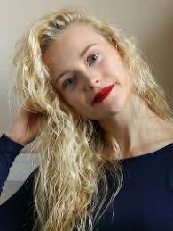 Rosie Ward's Instagram, Twitter & Facebook