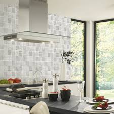 washable and durable wallpaper for kitchens