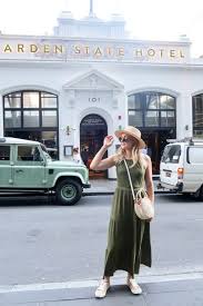 What To Wear In Australia In February Bows Sequins Female Travel Maxi Dress Green How To Wear