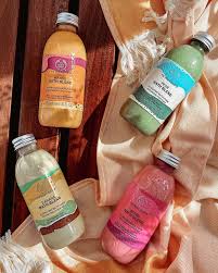 Asta e foarte bine, dar nu de multe ori am avut șanse în aceste zile. Georgiana Cristina Nae On Instagram Delicious Beautynews From Thebodyshop Noua Gama De Spumante De Baie Creme De Dus Bathblend Hranesc Si Hidrat