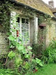 Une Maison A Gerberoy Normandy Jolie Maison Maison De Campagne Francaise Jardins