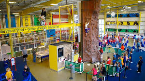 Attractions Like The Carnegie Science Center Aviary Zoo And Children S Museum Make Pittsburgh One Of The B Carnegie Science Center Science Center Fun Science