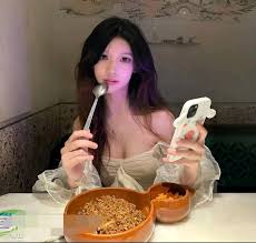 素人精选】3位高颜露脸反差婊啪啪口爆颜射SM调教2.8g - 国产视频- 司机社