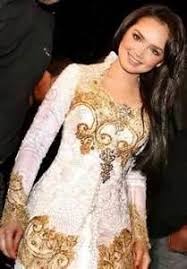 7 reasons why you need a wedding planning checklist. Siti Nurhaliza Dresses Fashion Dresses Fashion