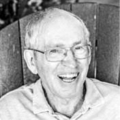 Casey Chestnut's Instagram, Twitter & Facebook