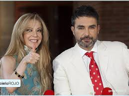 47, born 16 august 1973. Cielo Rojo Actor Mauricio Islas Presenta A Su Hijo Fotos Espectaculos Correo