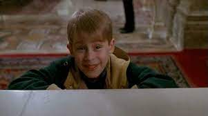 Pin For Later 25 Times You Wanted To Be Kevin Mccallister When He Checks Into A Hotel Like A Boss Home Alone Home Alone Movie Funny Gif