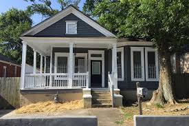 Houses Under 200k Find The Perfect Starter Life At Home Trulia Blog Building A Shed Sheds For Sale Starter Home