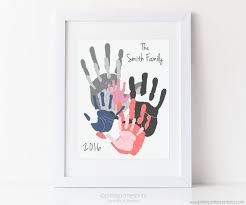 13 Nice Family Wall Decor Ideas For Your Home Adornment Printmeposter Com Blog See more ideas about handprint art, handprint crafts, preschool crafts. 13 nice family wall decor ideas for