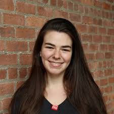 Laura Phares's Instagram, Twitter & Facebook