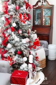 We did not find results for: 9 Christmas Color Combinations Beyond Red And Green