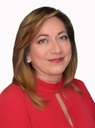 Diana Patricia's Instagram, Twitter & Facebook