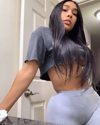 Pin On Curvy Sexy