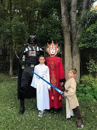 Light in the box, one of the best halloween stores offers a wide range of halloween costumes for every age. 27 Family Halloween Costume Ideas You Have To See To Believe